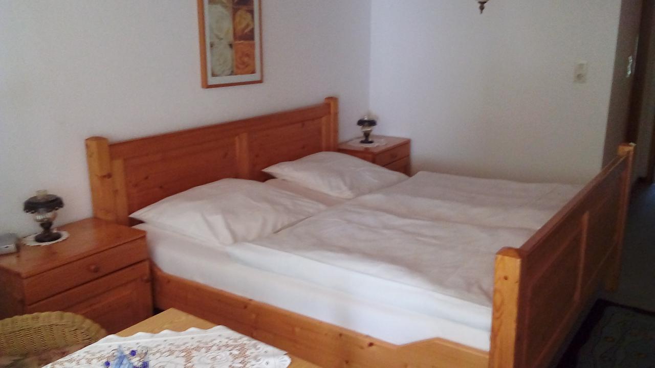 מלון Neuhaus an der Pegnitz Gasthof Grottenhof מראה חיצוני תמונה