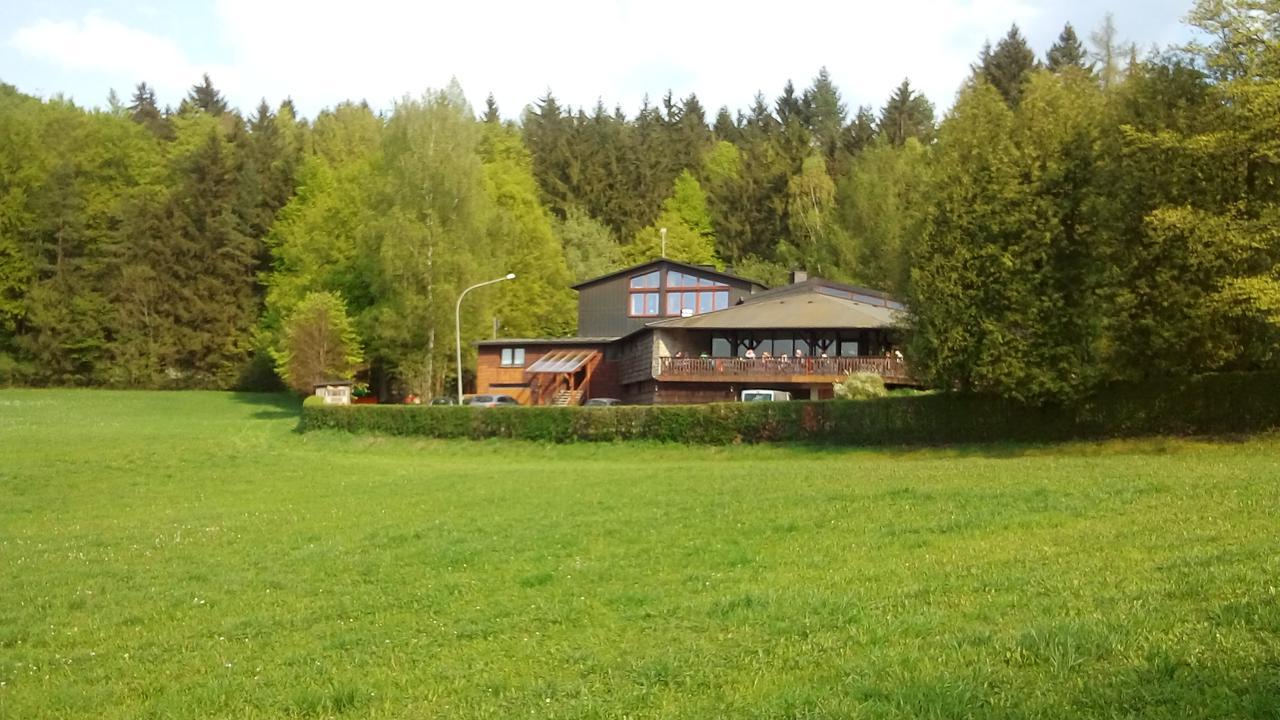 מלון Neuhaus an der Pegnitz Gasthof Grottenhof מראה חיצוני תמונה